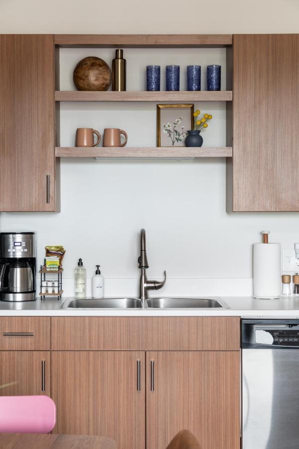 New Happy Trail 2Br Condo Close To Downtown 特拉弗斯城 外观 照片
